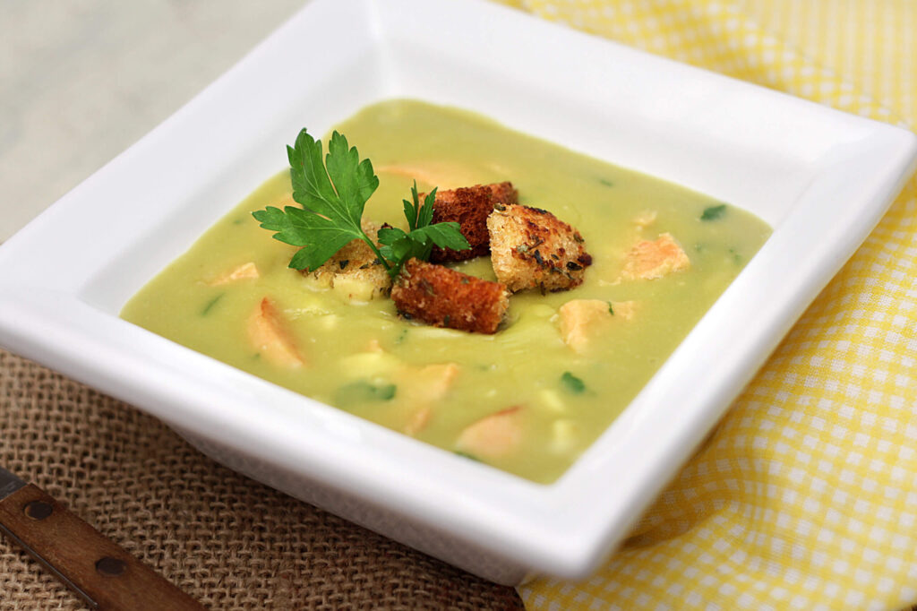 Creme de ervilha com linguiça Goshen